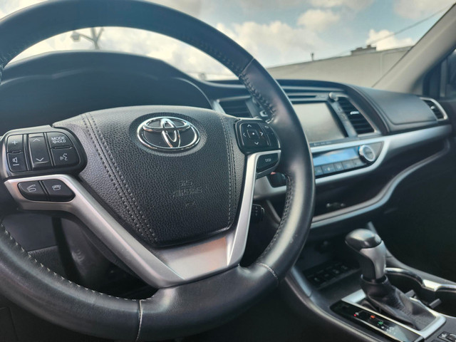 2016 Toyota Highlander AWD 7 PASSAGER GARANTIE 1 ANS in Cars & Trucks in City of Montréal - Image 3
