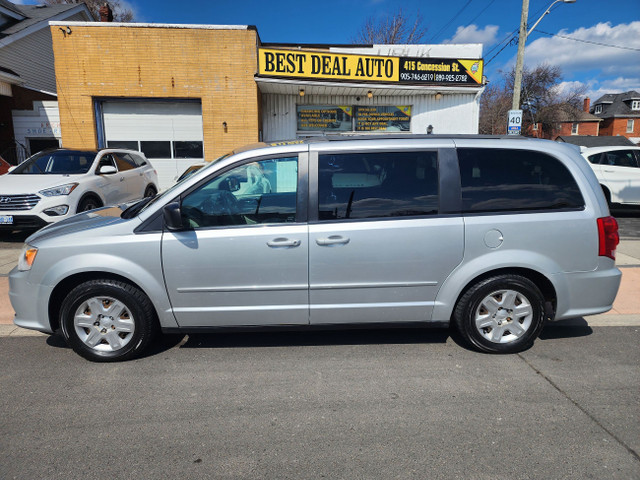 2011 Dodge Grand Caravan in Cars & Trucks in Hamilton - Image 4