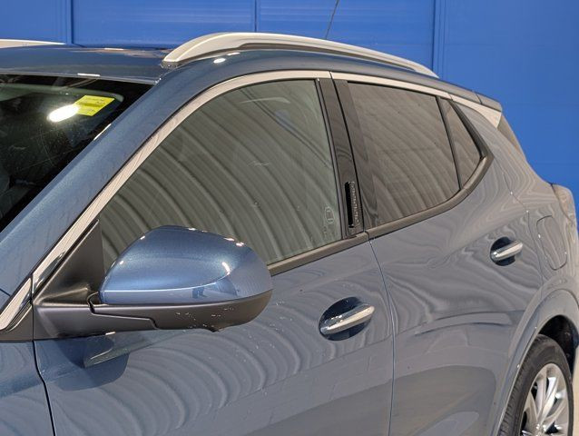 2025 Buick Encore GX AvenirAWD 4dr Avenir in Cars & Trucks in Barrie - Image 3