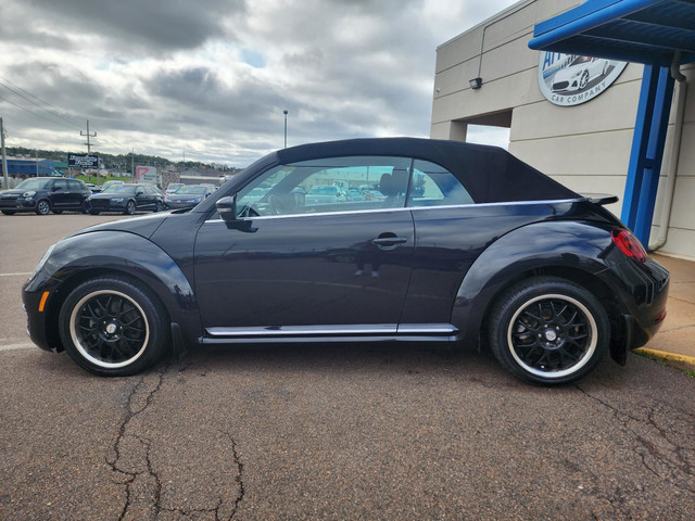 2017 Volkswagen Beetle 1.8 TSI Classic in Cars & Trucks in Charlottetown - Image 2