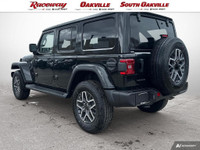 2025 JEEP WRANGLER 4 DOOR SAHARA 4X4 Black Exterior Black McKinley Leather Trimmed Seats 3.6L V6 Eng... (image 3)