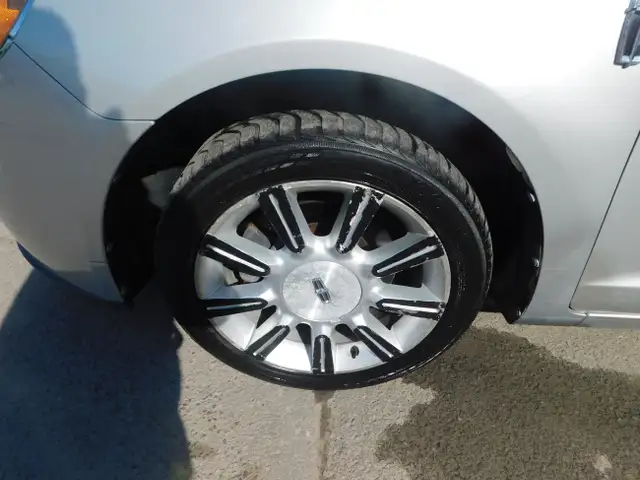 Lincoln MKZ Cuir Mags Sieges Chauffants/Climatisée TRES PROPRE 2 in Cars & Trucks in City of Montréal - Image 16