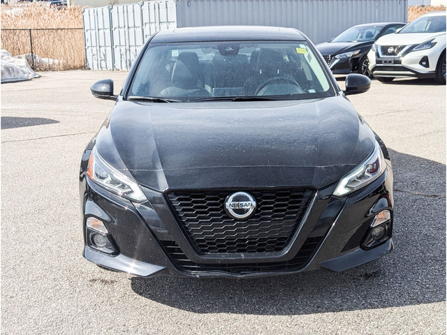 2022 Nissan Altima 2.5 SR AWD | OFF LEASE | ONE OWNER | APPLE CA in Cars & Trucks in City of Toronto - Image 3