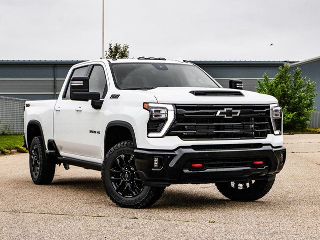 2025 Chevrolet Silverado 3500HD LTZ in Cars & Trucks in Strathcona County - Image 2