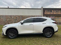 2022 LEXUS NX 250 AWD. PEARL WHITE ON BLACK LEATHER INTERIOR. MINT CONDITION. APPLE CAR PLAY. REAR V... (image 7)