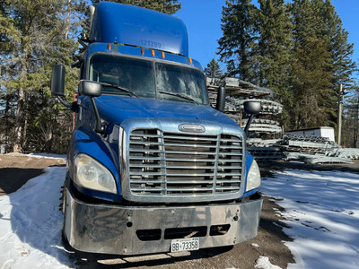 2011 freightliner cascadia dd13