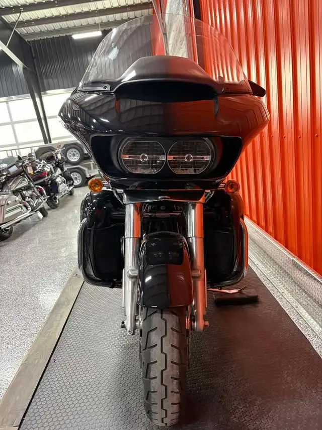 2016 Harley-Davidson Touring Road Glide Ultra in Street, Cruisers & Choppers in Moncton - Image 7