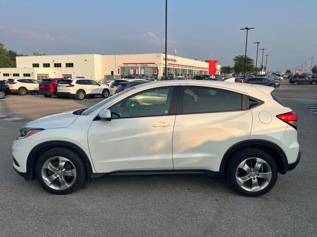 2022 Honda HR-V LX | One Owner | Clean Carfax | Full Service in Cars & Trucks in London - Image 3