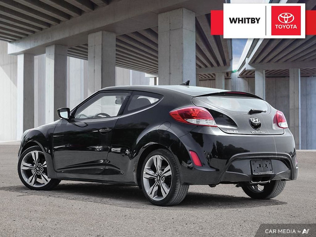 2012 Hyundai Veloster Base Coupe FWD 1.6L / Selling AS-IS UNFIT in Cars & Trucks in Oshawa / Durham Region - Image 4