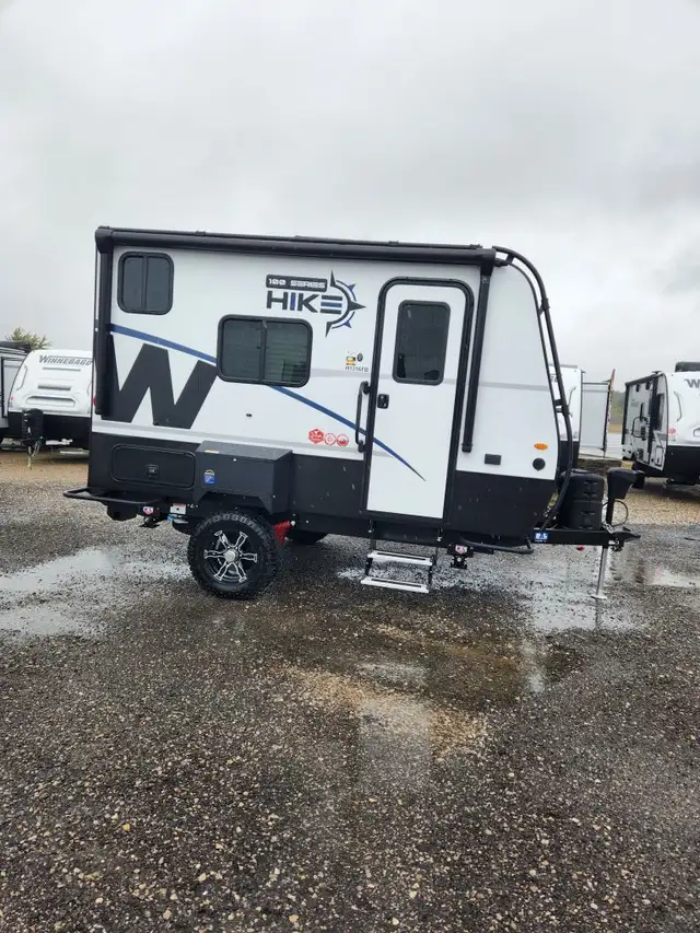 2023 WINNEBAGO Hike 100 H1316FB dans Caravanes classiques dans London - Image 2
