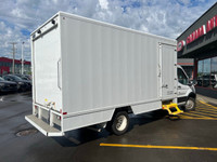 RARE LOW KM CAB & CHASSIS TRANSIT, CUBE VAN COMPLETE, 4.10 REAR AXLE RATIO, EXTERIOR UPGRADE PACKAGE... (image 8)