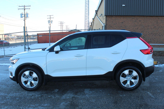 2020 Volvo XC40 T5 Momentum CLEARANCE PRICED SUPER LOW KM ACC... in Cars & Trucks in Regina - Image 2