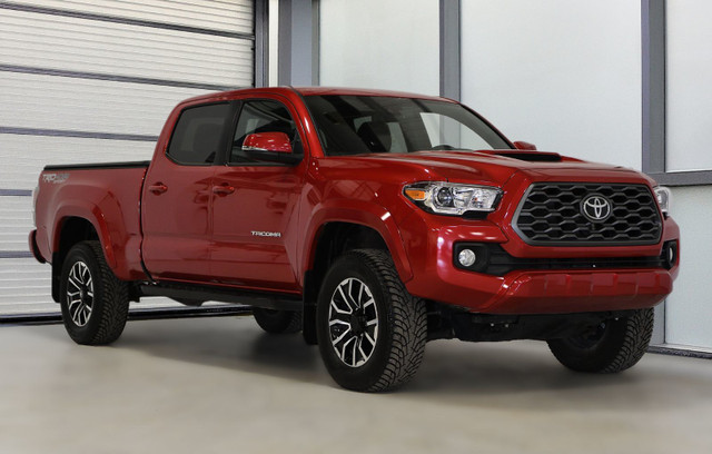 2023 Toyota Tacoma TRD SPORT / Carplay / Bas km / Un Seul Propri in Cars & Trucks in Longueuil / South Shore