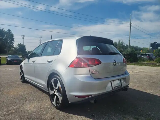 2016 VOLKSWAGEN GOLF GTI S/SE S/SE in Cars & Trucks in Barrie - Image 7