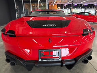 Laissez-nous vous présenter une icône moderne de l’élégance italienne : la Ferrari Roma Spider 2024,... (image 5)