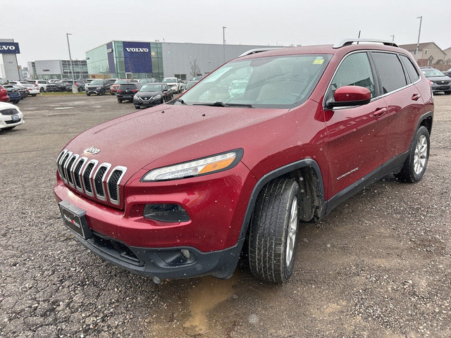  2016 Jeep Cherokee North | CAMERA | BLUETOOTH | in Cars & Trucks in London - Image 3