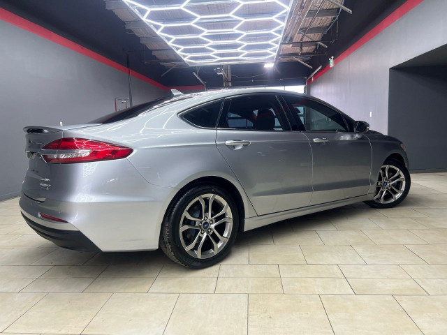 2020 Ford Fusion Hybrid in Cars & Trucks in Edmonton - Image 2