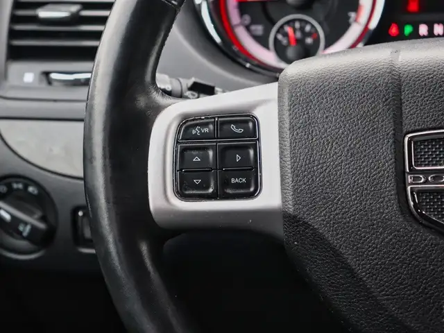2020 Dodge Grand Caravan GT | Leather | DVD | Power Sliding Door in Cars & Trucks in Oakville / Halton Region - Image 11