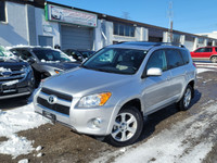 2011 Toyota RAV4 LIMITED- ONE OWNER- 4 CYL - AWD - LOW KMS