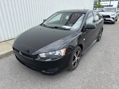 PRIX ET QUALITÉ IMBATTABLE venez découvrir notre MITSUBISHI LANCER 2012 DE BAS KM RADIO CD TAPIS 4 S...