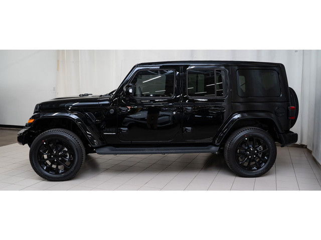 2023 Jeep Wrangler High Altitude 4 Door 4x4*SKY ROOF*TINTS*TAG* in Cars & Trucks in City of Montréal - Image 2