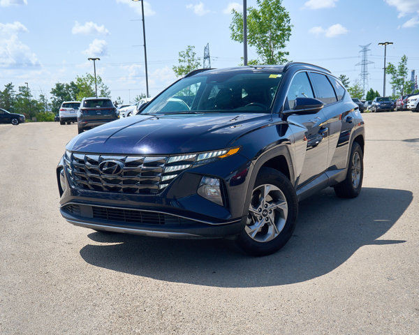 2022 Hyundai Tucson Pref Trend | Sunroof | Awd | Adaptive in Cars & Trucks in Edmonton