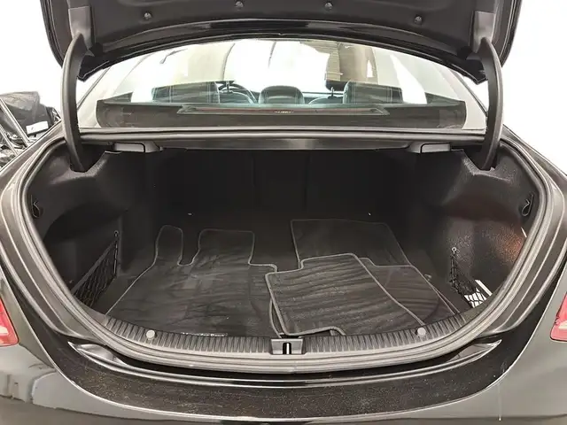 2016 Mercedes-Benz C-Class C 300 4matic Toit pano Cuir Camera Cr in Cars & Trucks in Laval / North Shore - Image 10