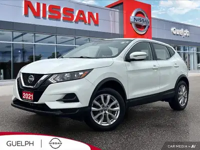 Experience comfort, confidence, and advanced safety in the 2021 Nissan Qashqai S FWD. This compact S...