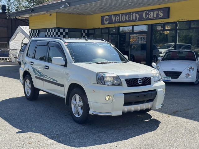2004 Nissan X-Trail 4WD in Cars & Trucks in Richmond