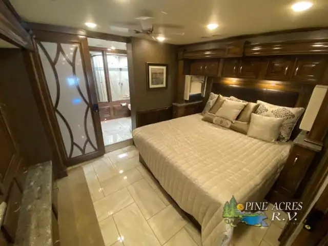 2018 Thor Motor Coach Tuscany 45AT only 029,124 Miles in RVs & Motorhomes in Moncton - Image 48