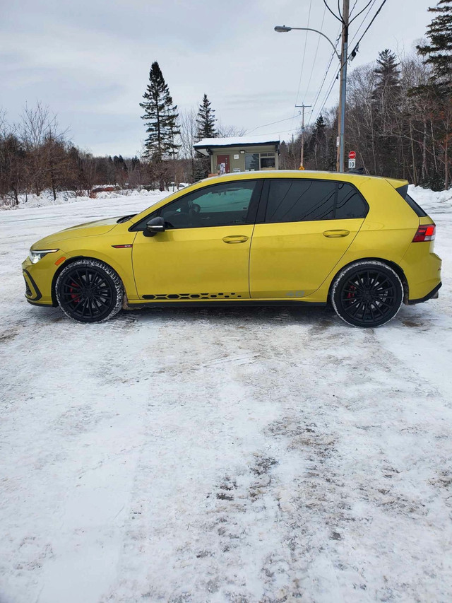 2023 Volkswagen GTI 40th Anniversary in Cars & Trucks in Québec City - Image 2