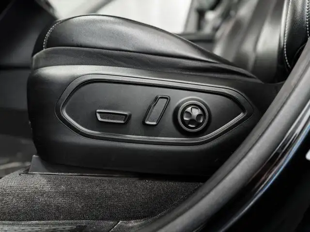 2021 Jeep Grand Cherokee L Limited | Remote Start | Leather in Cars & Trucks in Grande Prairie - Image 30