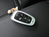 Just arrived and fully Hyundai H-Promise Certified this Tucson Luxury Hybrid features a complete pow... (image 4)
