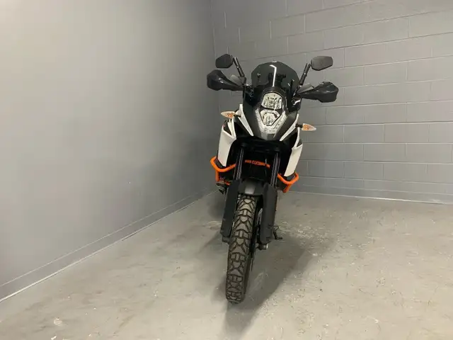 2018 KTM 1090 Adventure in Street, Cruisers & Choppers in Oshawa / Durham Region - Image 5