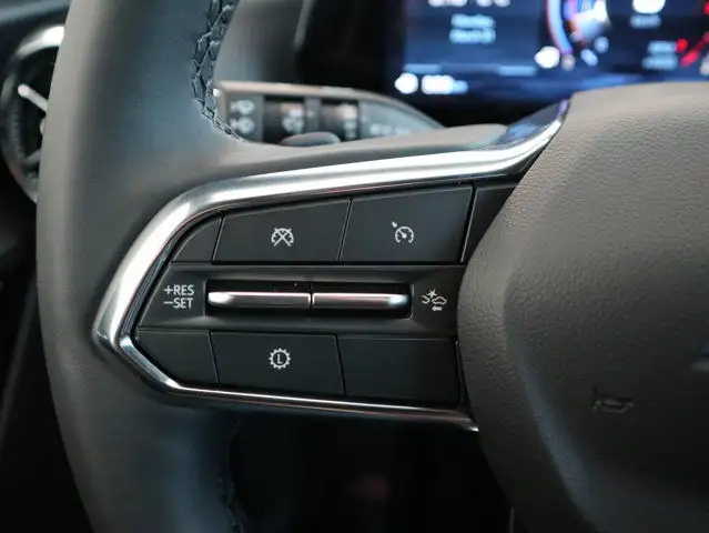 2025 Chevrolet Equinox FWD LT in Cars & Trucks in Lloydminster - Image 21