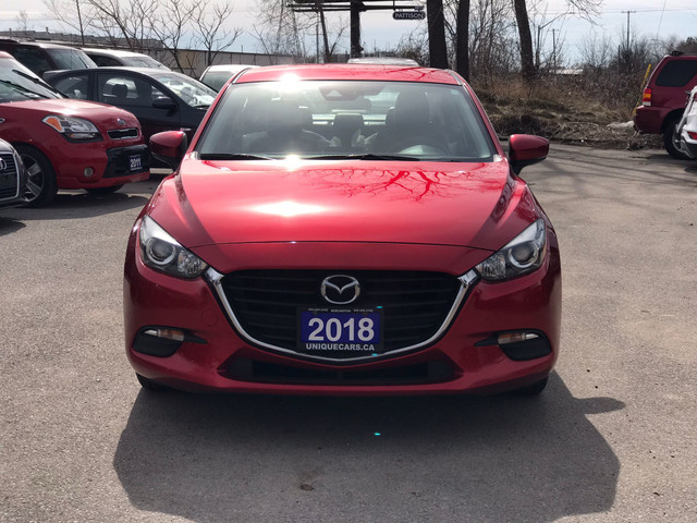 2018 Mazda Mazda3 25th anniversary , ACCIDENT FREE , 2 KEYS , RE in Cars & Trucks in Hamilton