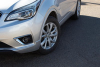 // ACCIDENT FREE!! // // SINGLE OWNER! // Experience refined driving and peace of mind with the 2019... (image 5)