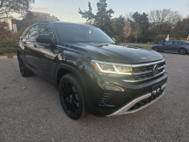 2020 Volkswagen Atlas Cross Sport Comfortline 3.6 TSI 4MOTION in Cars & Trucks in City of Toronto - Image 3