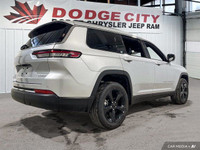 Only 219 Miles! This Jeep Grand Cherokee L boasts a Regular Unleaded V-6 3.6 L/220 engine powering t... (image 5)