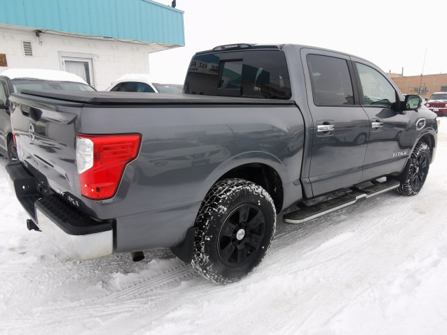 2017 Nissan Titan SV in Cars & Trucks in Lethbridge - Image 2