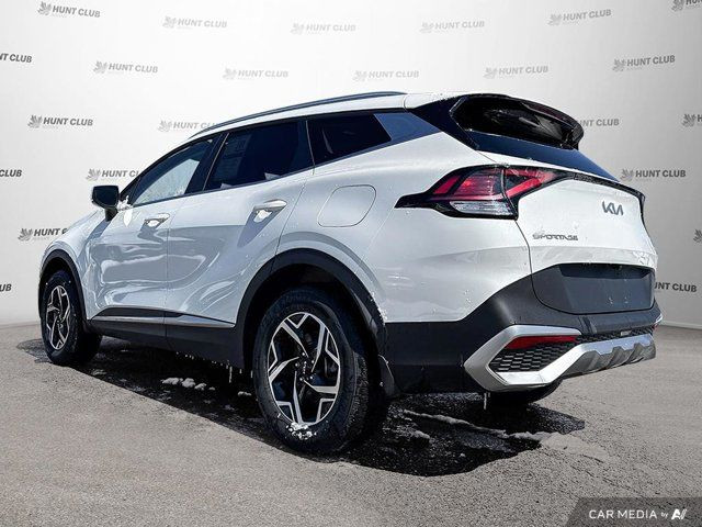 2023 Kia Sportage LX in Cars & Trucks in Ottawa - Image 4