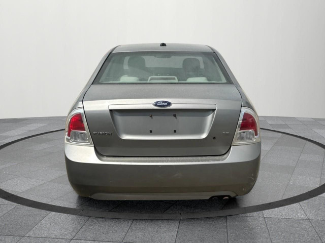 2009 Ford Fusion SE Under $3,000|| SE|| Great Starter Car!! in Cars & Trucks in Mississauga / Peel Region - Image 4