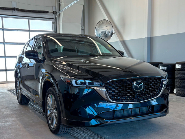 2023 Mazda CX-5 Signature in Cars & Trucks in Prince Albert - Image 3