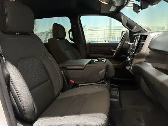 2025 Ram 1500 Warlock | Apple CarPlay in Cars & Trucks in Edmonton - Image 25