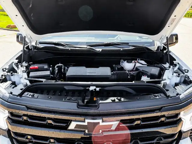 2025 Chevrolet Silverado 1500 LT Trail Boss in Cars & Trucks in Strathcona County - Image 10