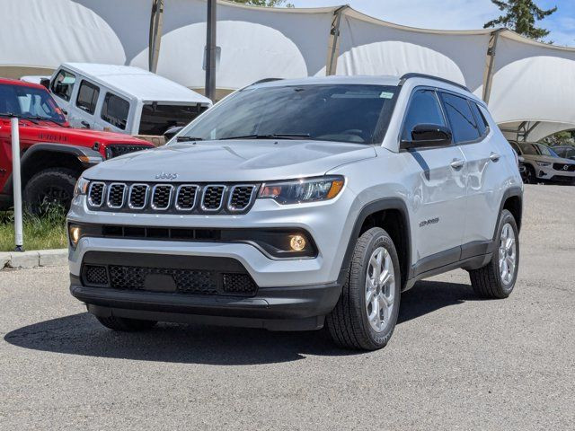 2025 Jeep Compass North - Heated Seats & Steering - in Cars & Trucks in Calgary - Image 4