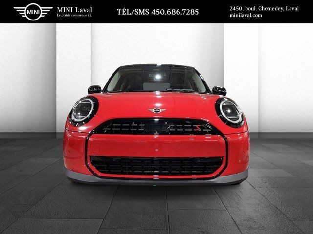 2025 MINI 5 Portes Cooper S | Ligne Première | Gr. Confort in Cars & Trucks in Laval / North Shore - Image 2