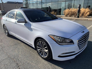 2015 Hyundai Genesis Luxury AWD Cuir Toit Caméra Bancs chauffants GPS