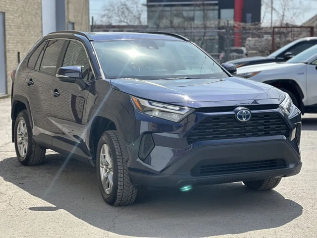 Toyota RAV4 Hybrid Hybrid XLE AWD 2024 à vendre in Cars & Trucks in City of Montréal - Image 3