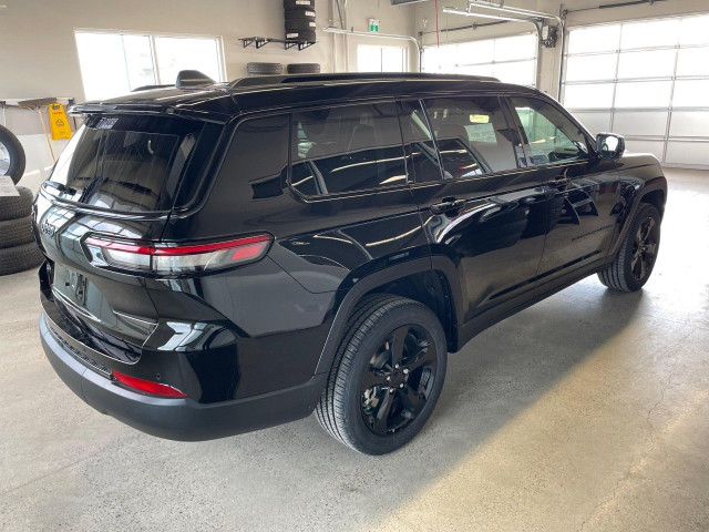 2025 Jeep Grand Cherokee L in Cars & Trucks in Lethbridge - Image 4